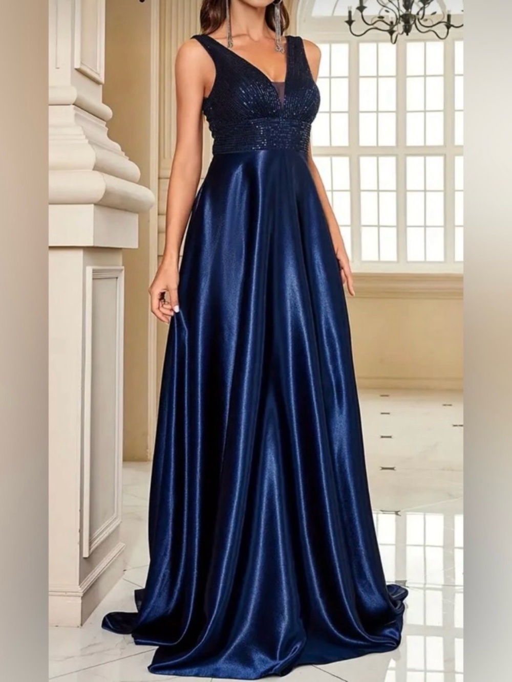 Elegant Navy Blue Satin Evening Gown